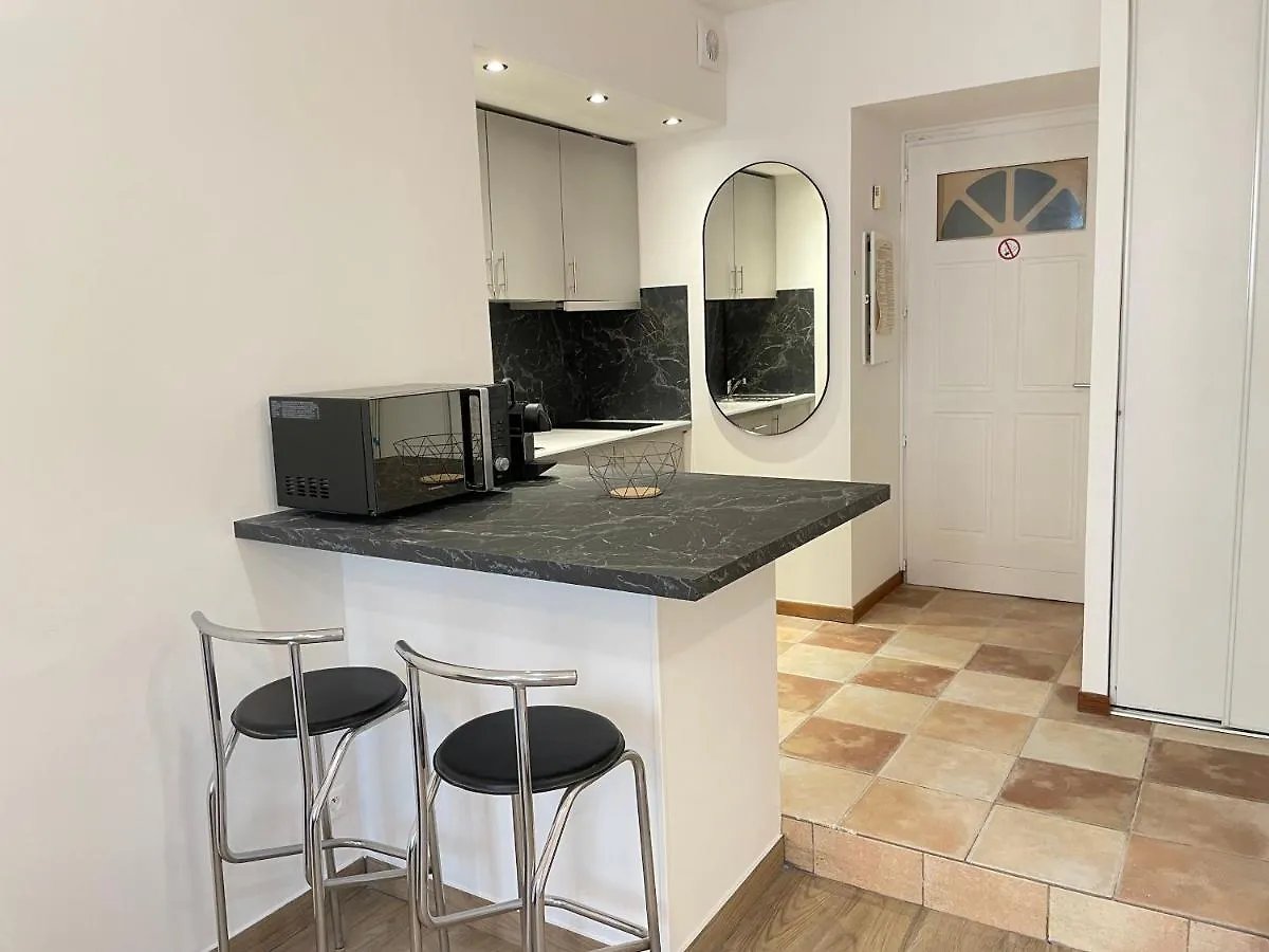 Nice Renting - 2 Massena - Luxury Loft - Balcony Massena Square View - Aircon France